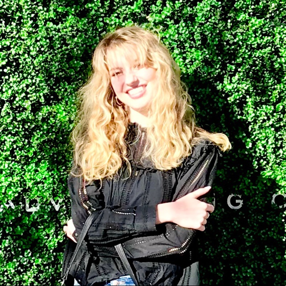 Meet your Posher, Mikayla